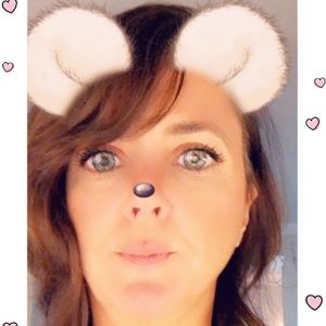 Meet your Posher, Deanna